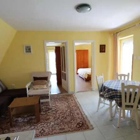 Panorama Apartmanhaz Daire Zalakaros