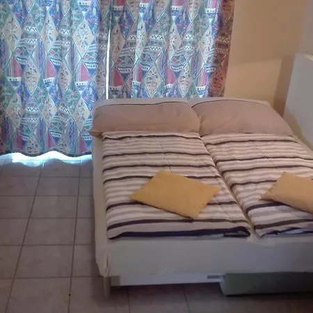 Panorama Apartmanhaz Daire Zalakaros